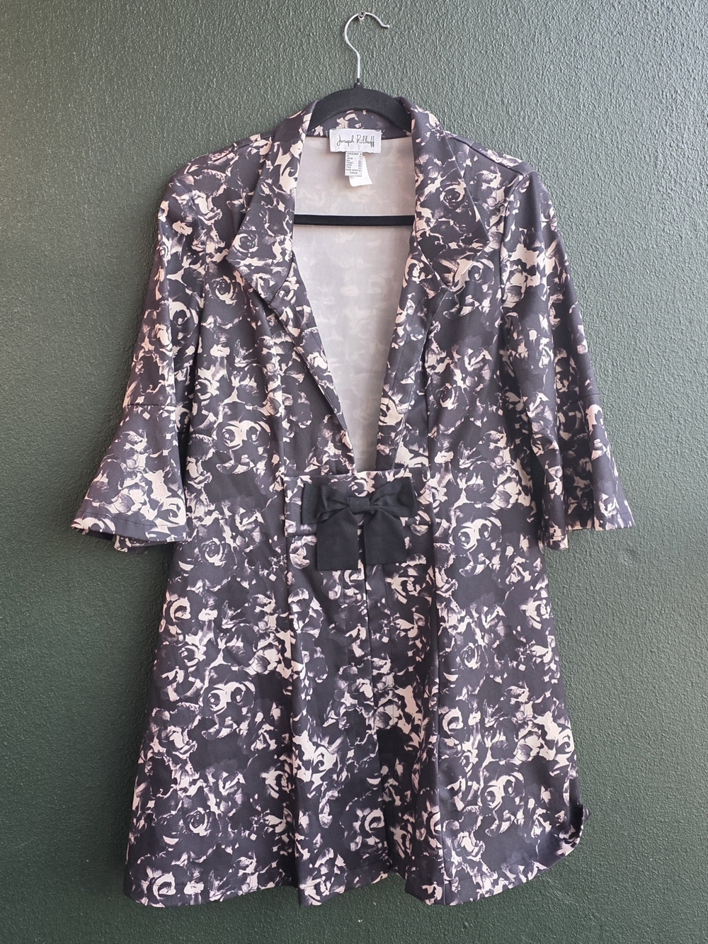 RIBKOFF Black & Blush Floral Fit-and-Flare Jacket with Bow - Picture 5 of 16